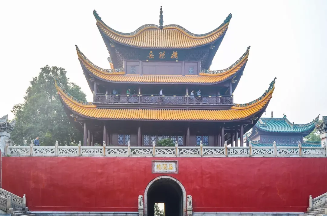 16首风景名胜诗词，跟着古诗词去旅行