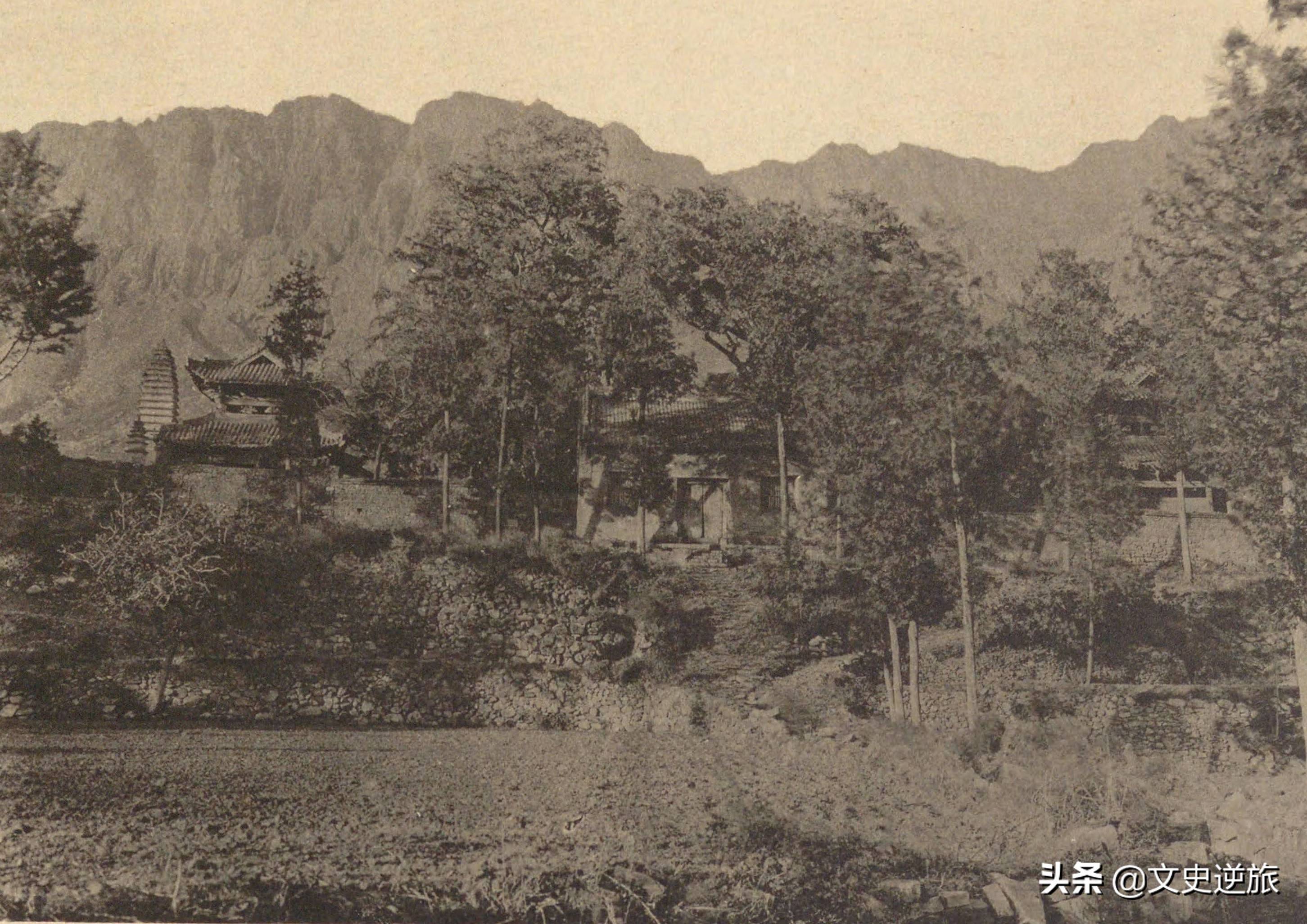 蒿山在哪里个省哪个县（河南登封中岳嵩山仙境）