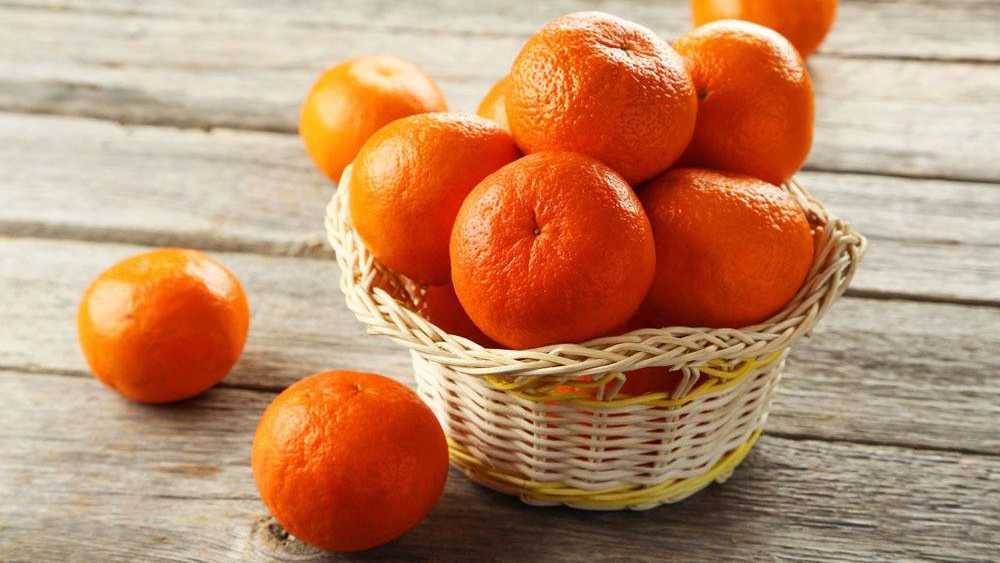 橘子皮泡水是个宝，但用不好等于服农药，很多老年人还在这么做！