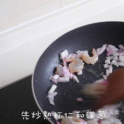 鲑鱼子炒饭的做法