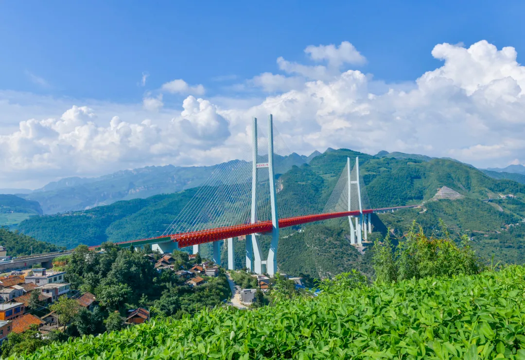 国内十大旅游景点（旅游景点哪里最佳旅游）