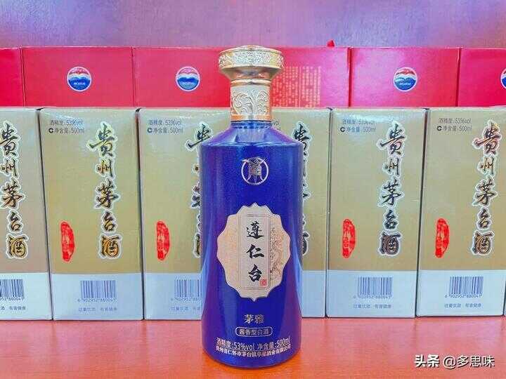 送礼送什么白酒好（国庆节给长辈送礼送什么好）