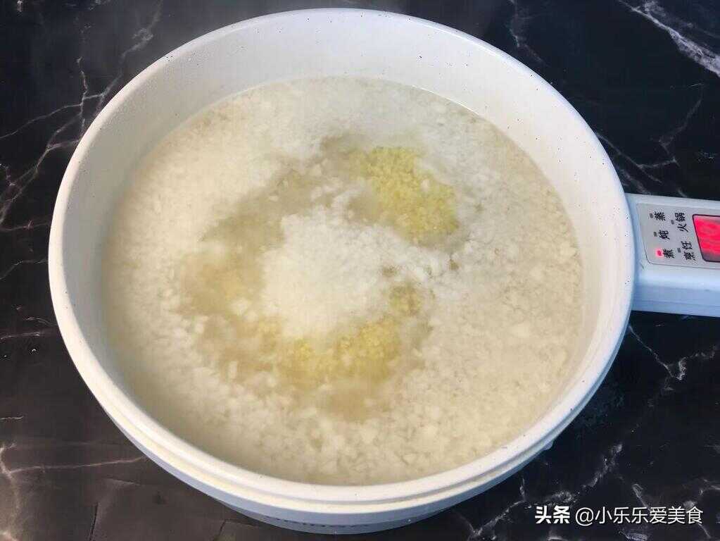 冬天，梨和山药是绝配，我家每周煮3次，好多人不知道有啥用