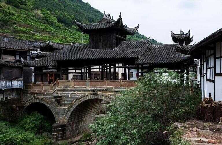 绵阳旅游景点攻略（绵阳秋季旅游景点大全）